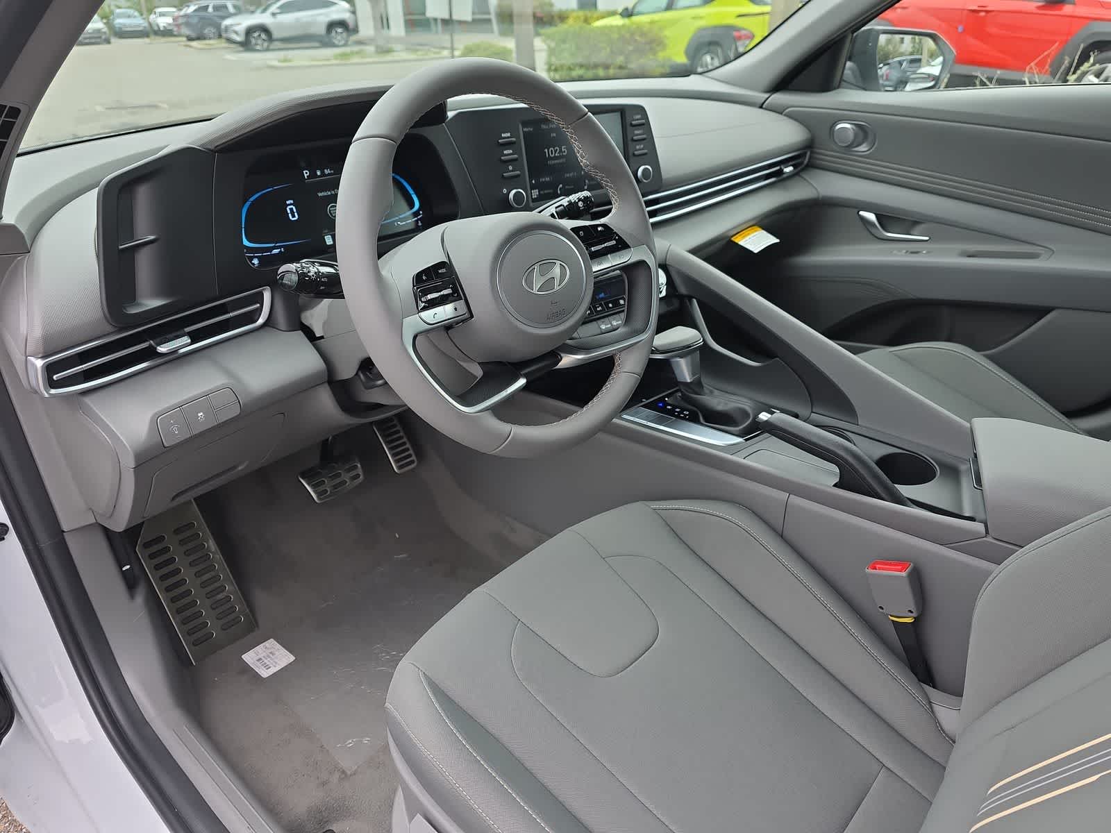 Thumbnail: 2025 Hyundai Elantra - 2