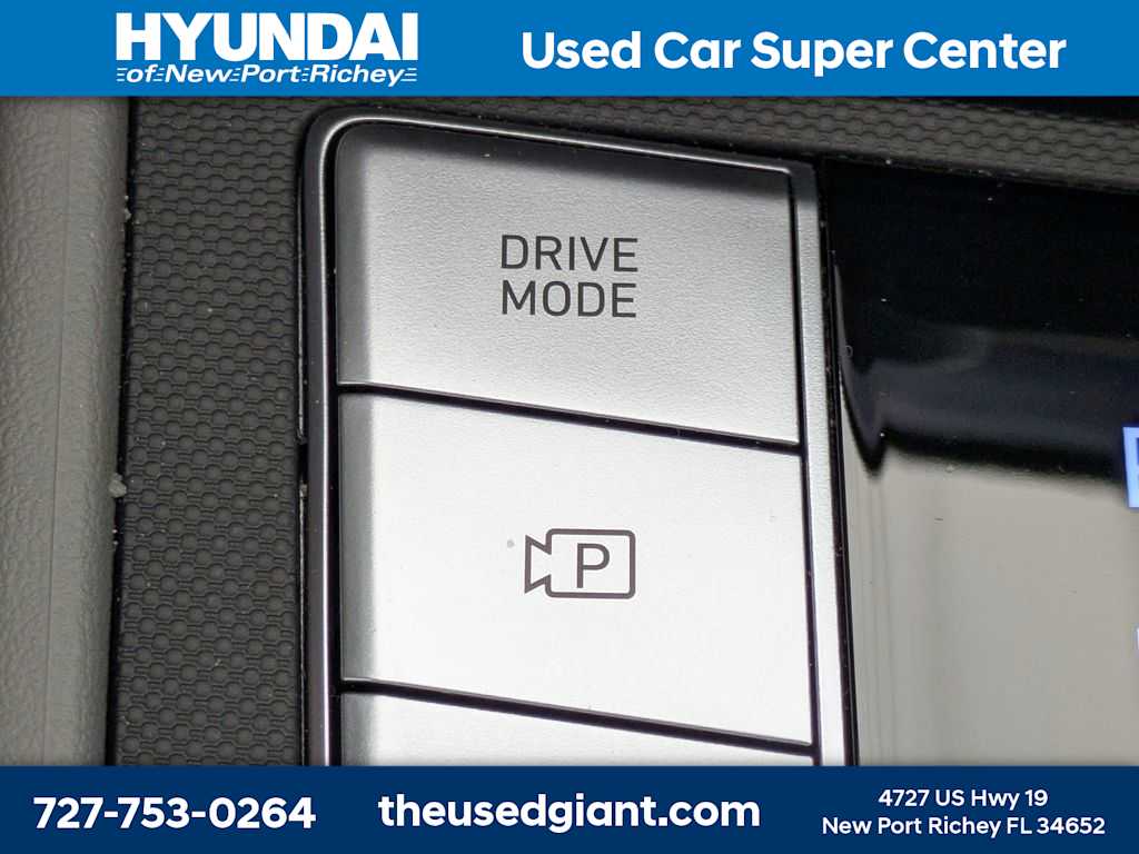 Thumbnail: 2025 Hyundai Elantra - 22