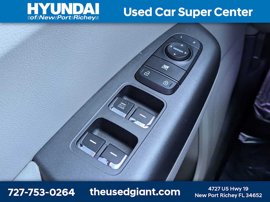 Thumbnail: 2019 Kia Sportage - 25