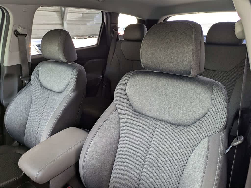 Thumbnail: 2020 Hyundai Santa Fe - 7