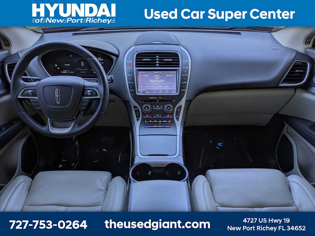 Thumbnail: 2020 Lincoln Nautilus - 18