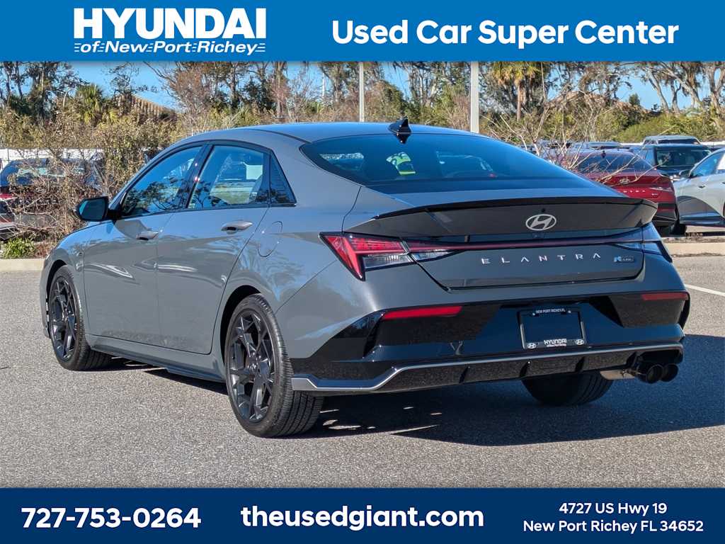 Thumbnail: 2024 Hyundai Elantra - 3