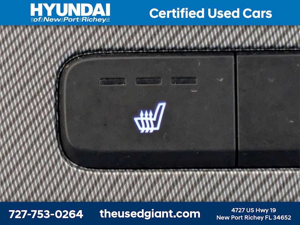 Thumbnail: 2023 Hyundai Palisade - 32