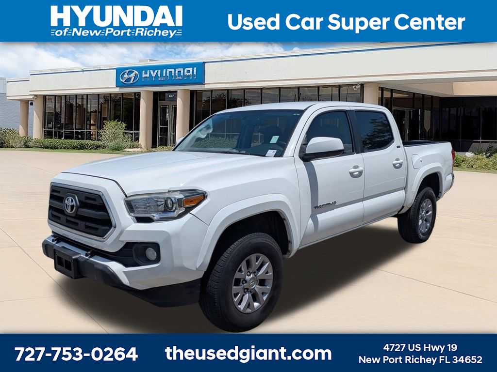 Thumbnail: 2017 Toyota Tacoma - 1