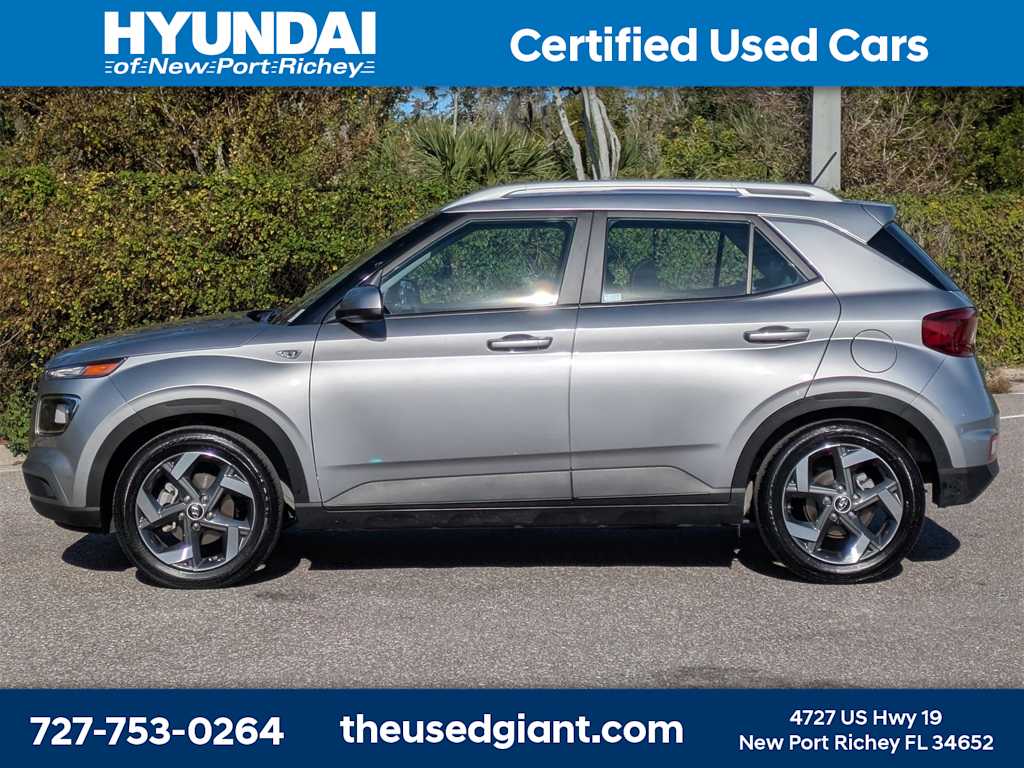 Thumbnail: 2023 Hyundai Venue - 2