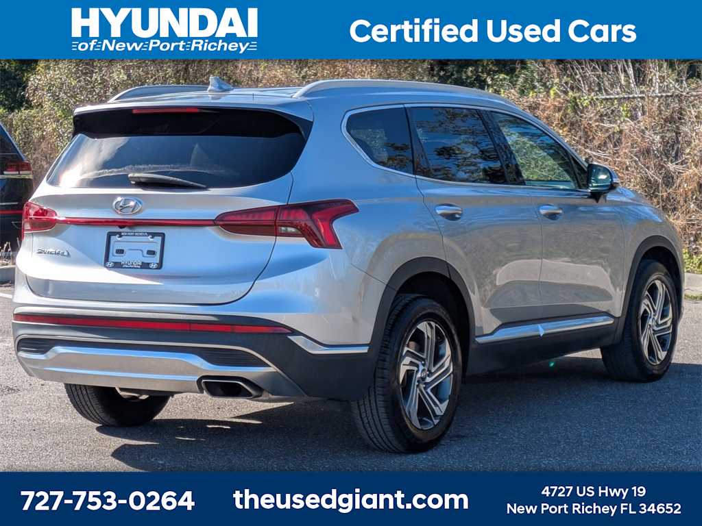 Thumbnail: 2022 Hyundai Santa Fe - 5