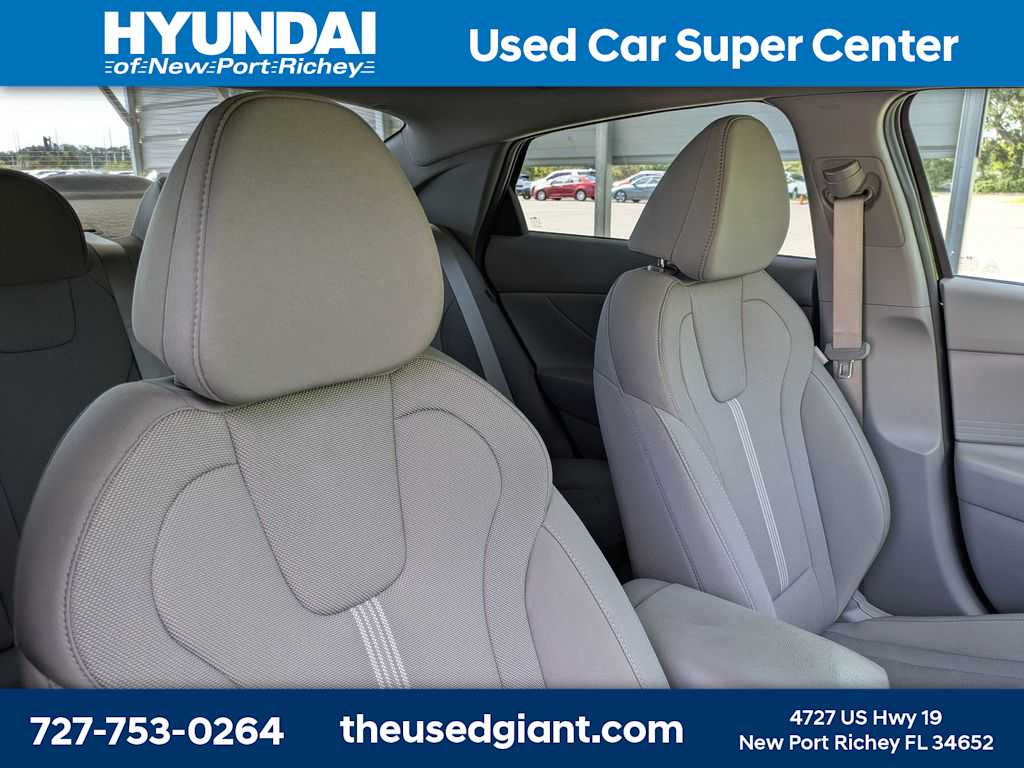 Thumbnail: 2025 Hyundai Elantra - 6