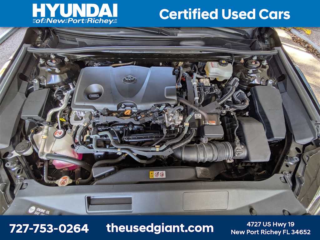 Thumbnail: 2022 Toyota Camry - 13