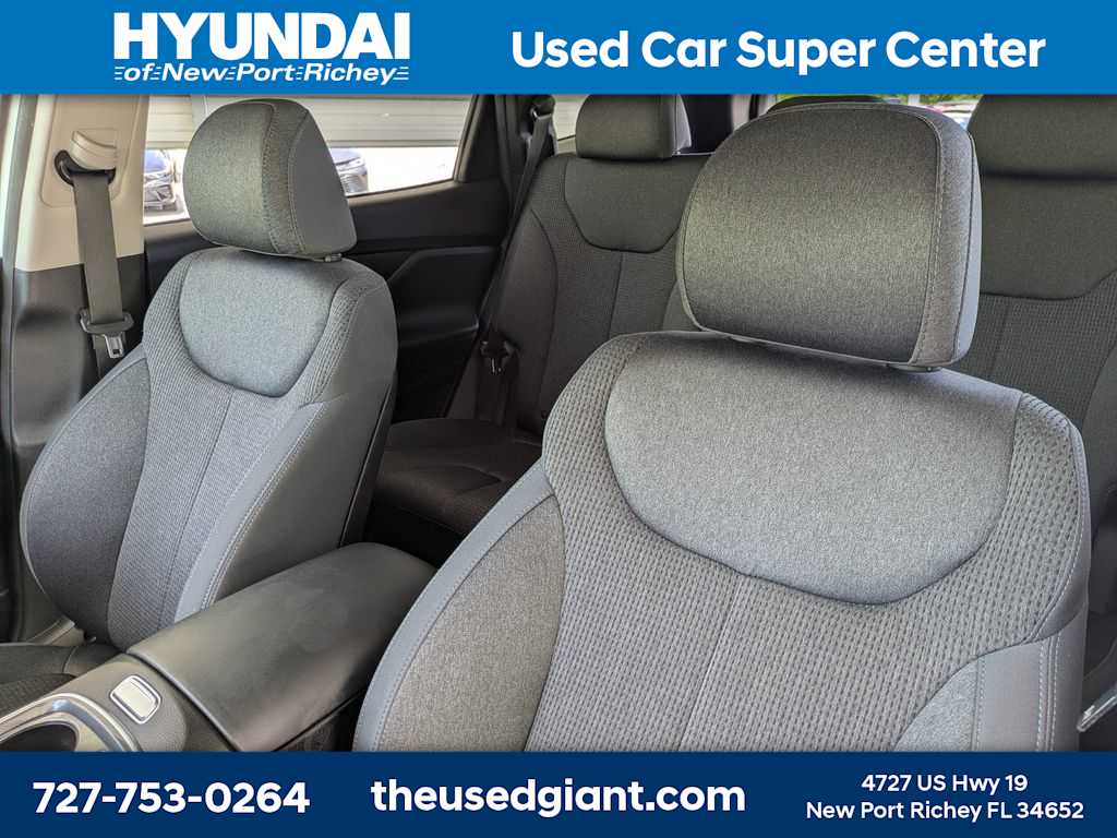 Thumbnail: 2021 Hyundai Santa Fe - 7