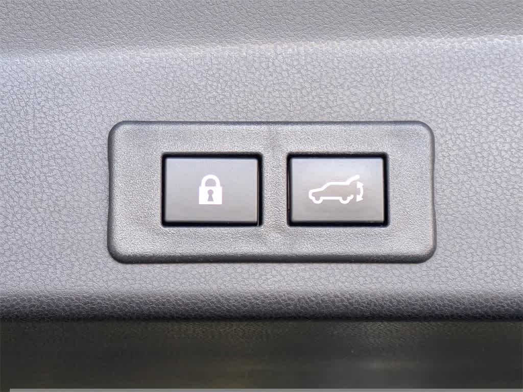 Thumbnail: 2023 Subaru Ascent - 13