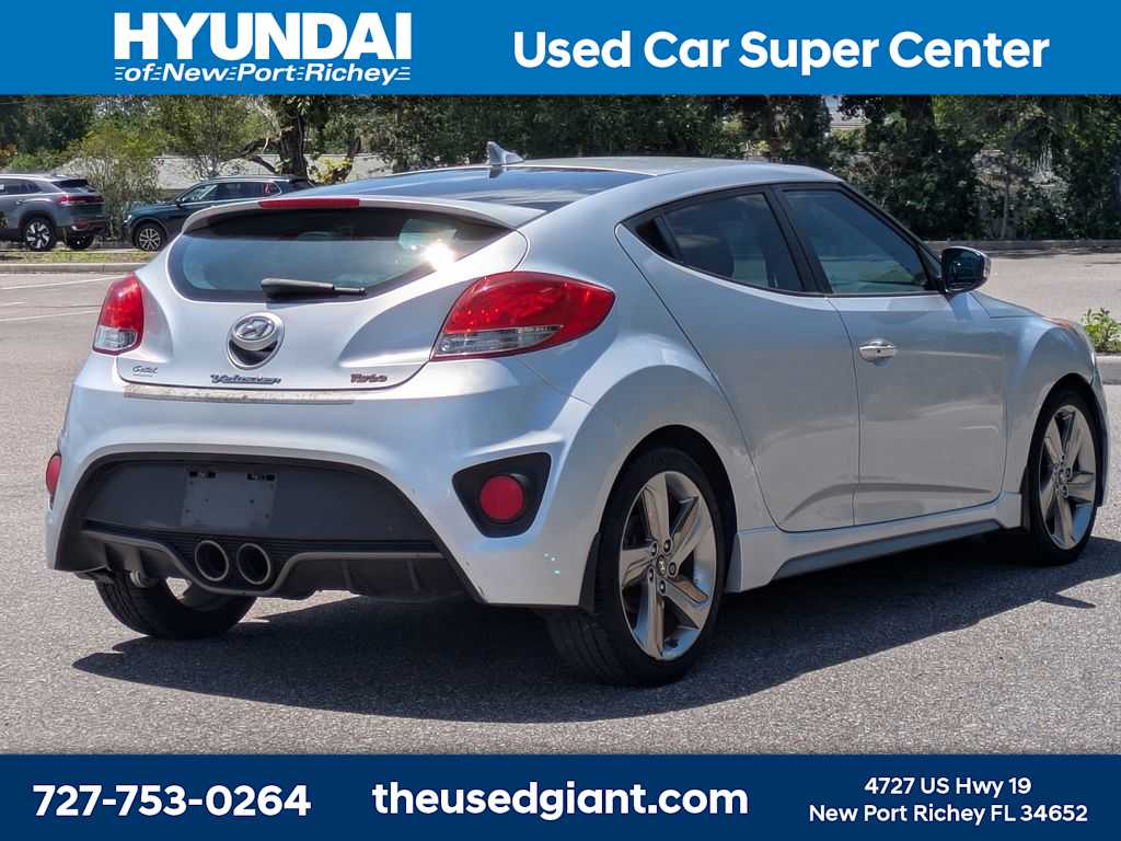 Thumbnail: 2013 Hyundai Veloster - 5