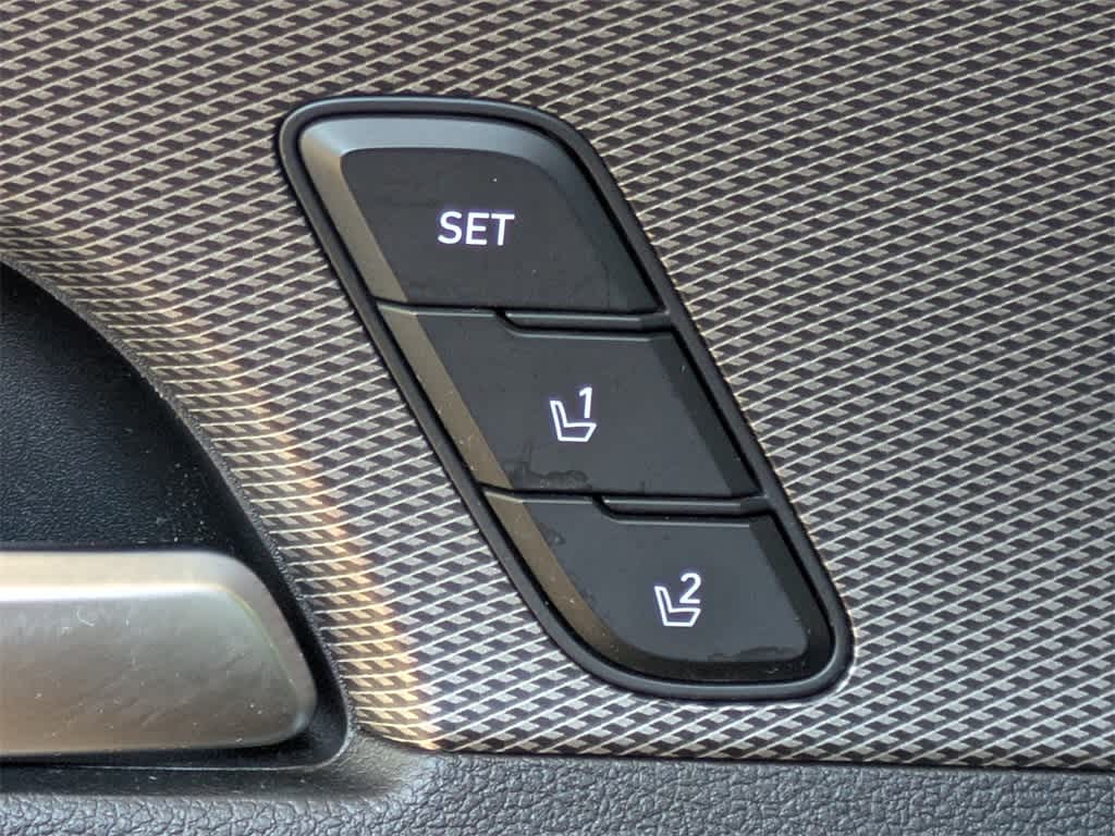 Thumbnail: 2020 Hyundai Santa Fe - 26