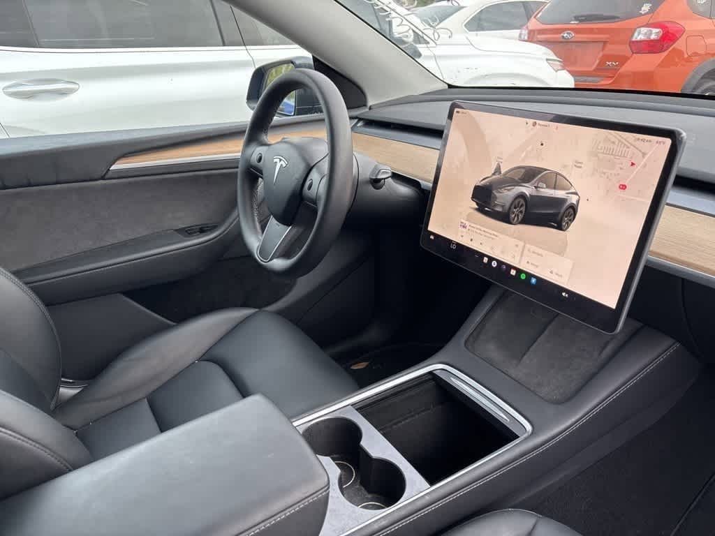 Thumbnail: 2025 Tesla Model Y - 6