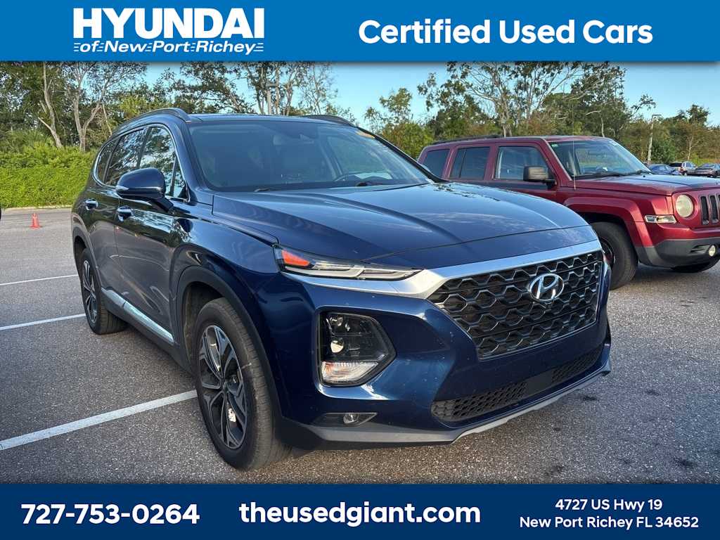 Thumbnail: 2019 Hyundai Santa Fe - 4