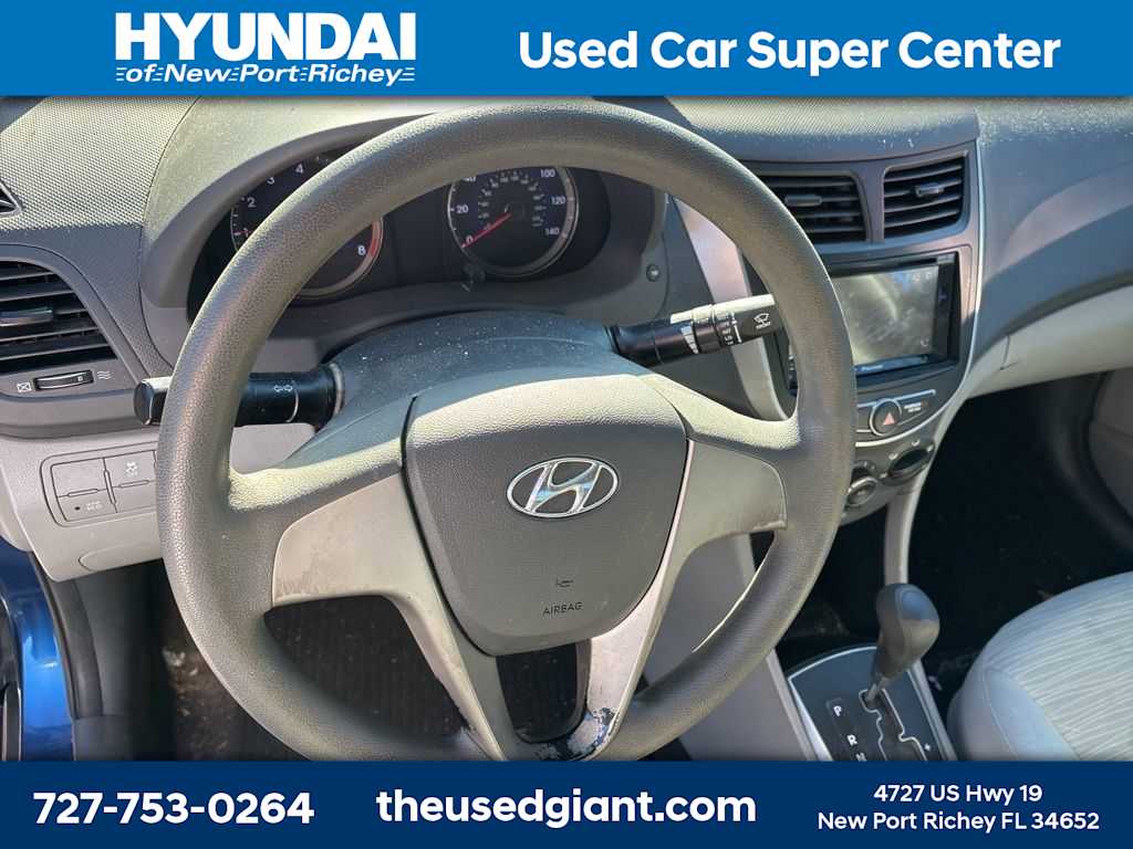 Thumbnail: 2015 Hyundai Accent - 10