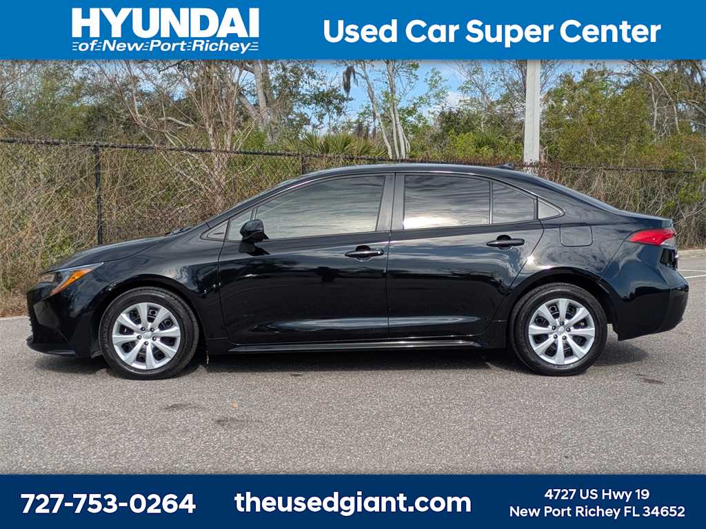 Thumbnail: 2025 Toyota Corolla - 2