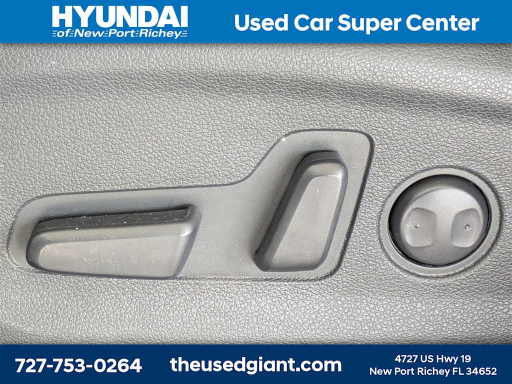 Thumbnail: 2020 Hyundai Tucson - 20