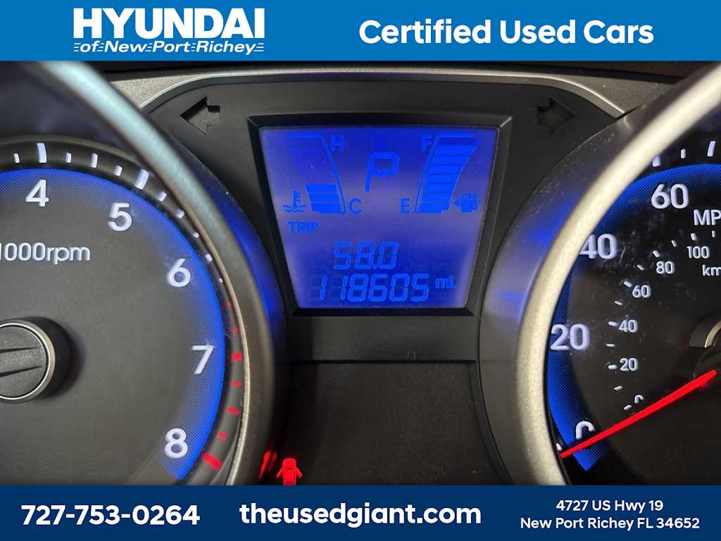 Thumbnail: 2012 Hyundai Tucson - 32