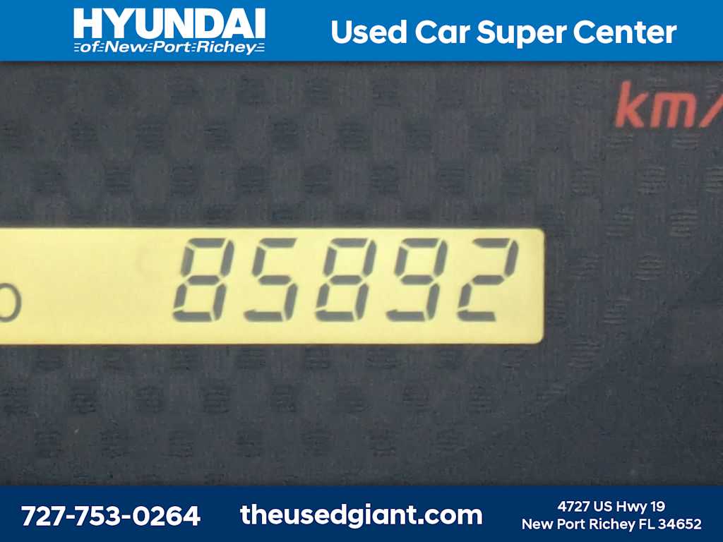 Thumbnail: 2012 Toyota Tacoma - 29