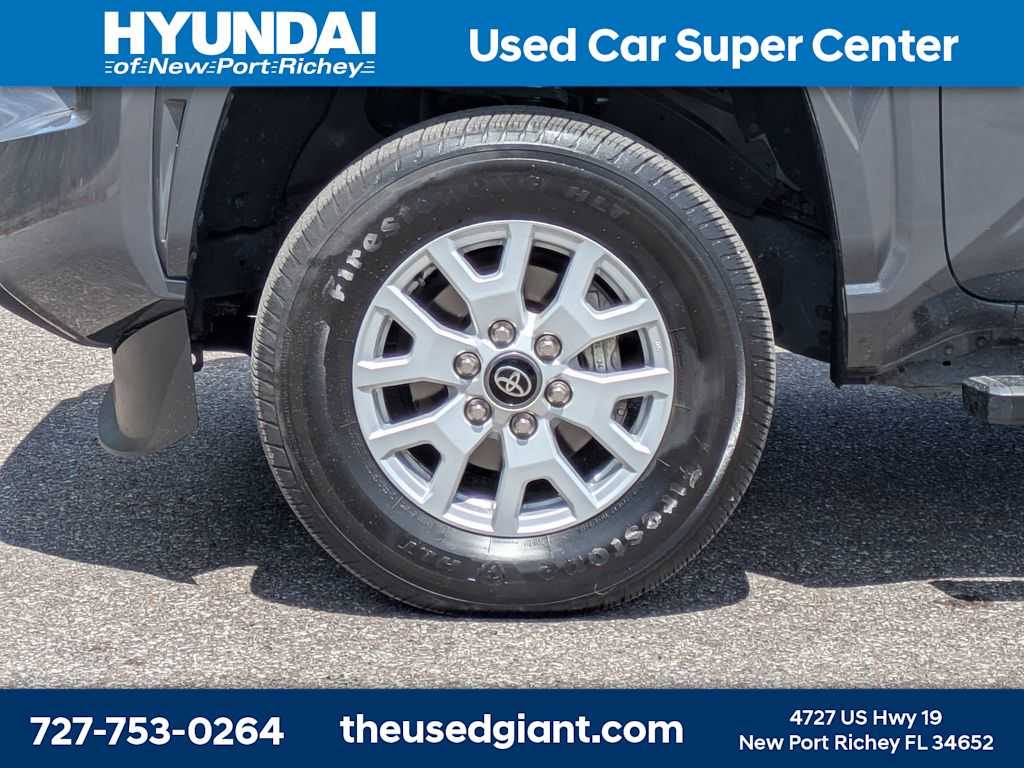 Thumbnail: 2024 Toyota Tacoma - 9