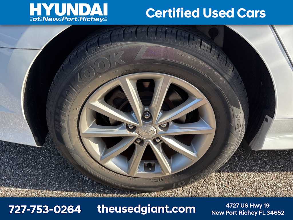 Thumbnail: 2019 Hyundai Sonata - 6
