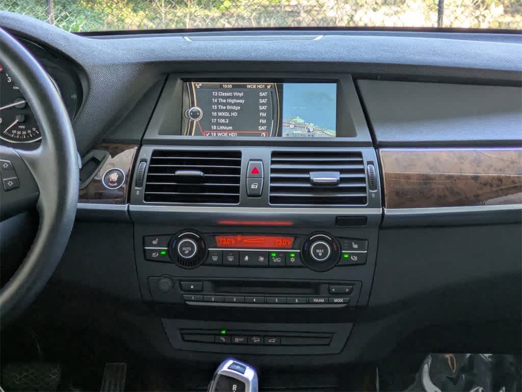 Thumbnail: 2012 BMW X5 - 21