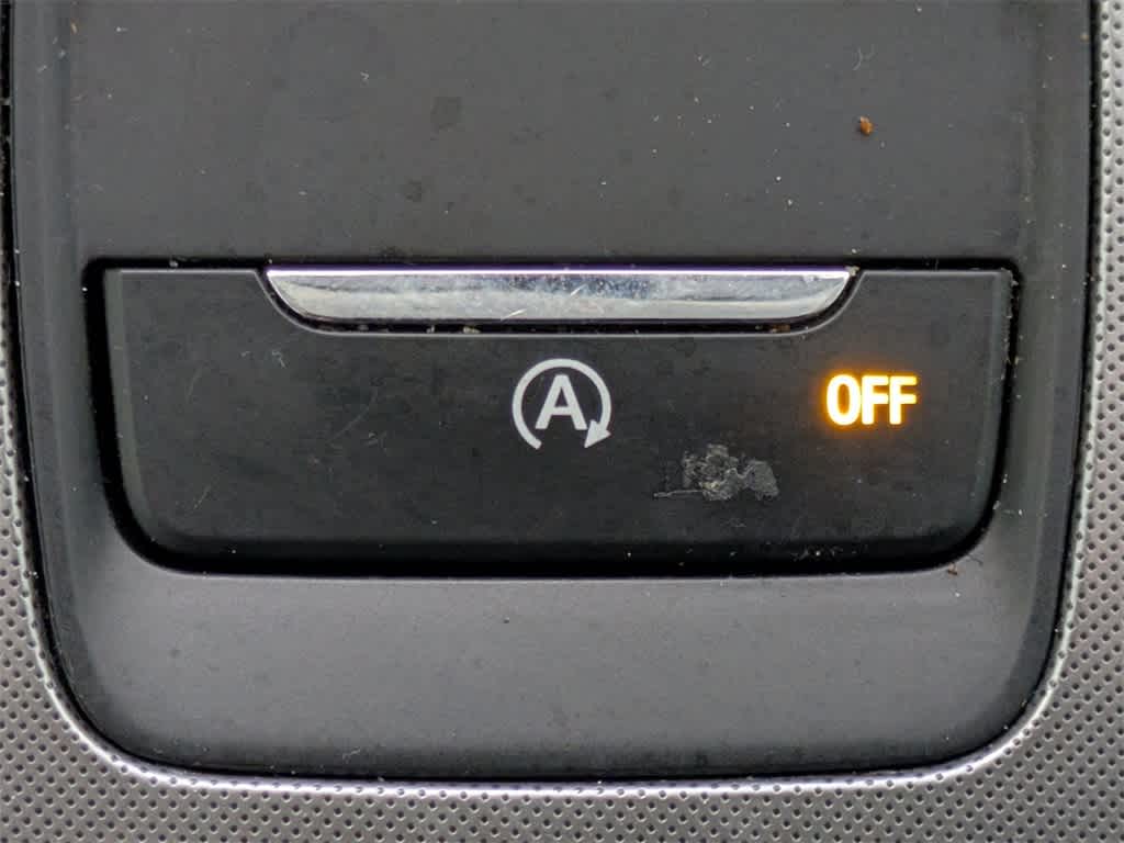 Thumbnail: 2023 Ford Edge - 31