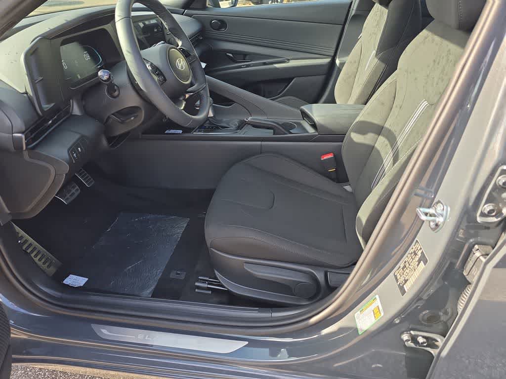 Thumbnail: 2026 Hyundai Elantra - 16