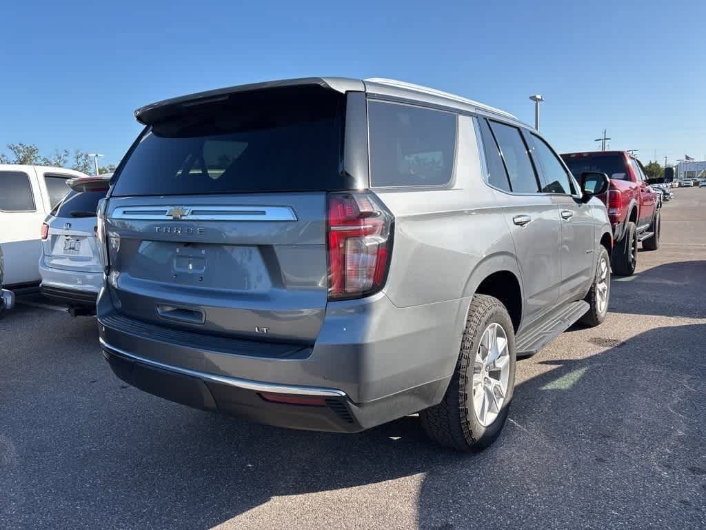 Thumbnail: 2021 Chevrolet Tahoe - 3