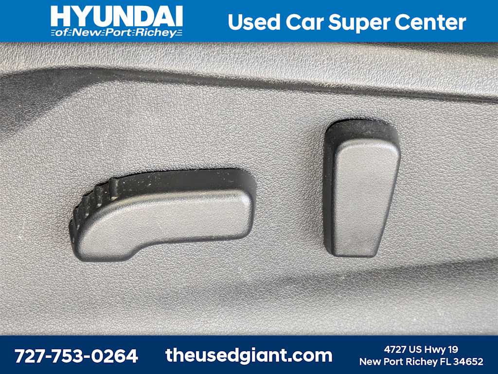 Thumbnail: 2022 Subaru Crosstrek - 21