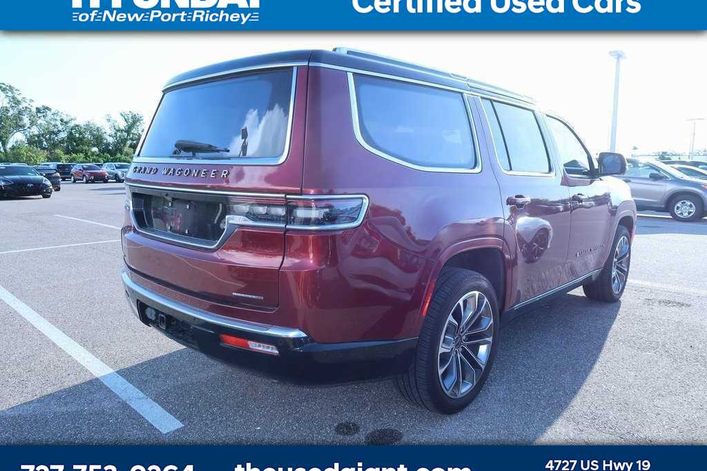 Thumbnail: 2022 Jeep Grand Wagoneer - 3