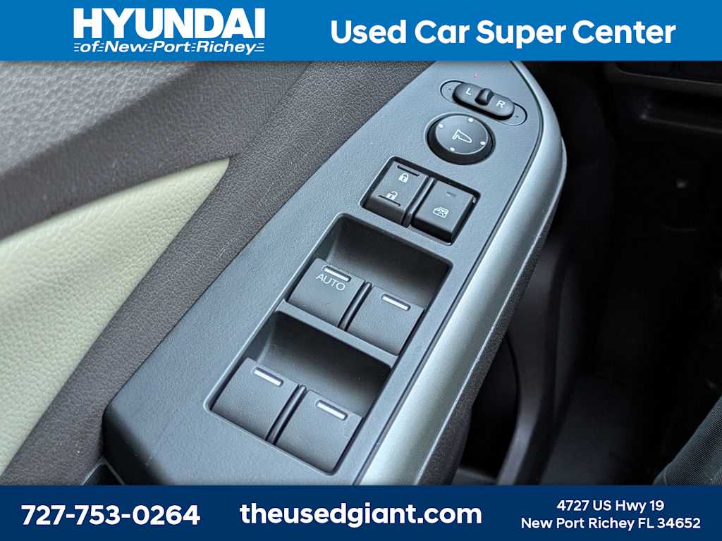 Thumbnail: 2014 Honda CR-V - 27