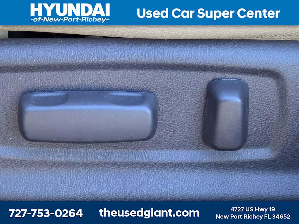 Thumbnail: 2009 Hyundai Sonata - 19