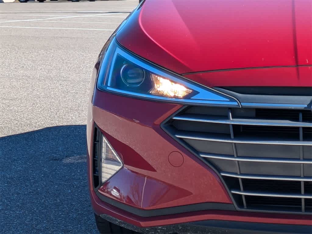 Thumbnail: 2020 Hyundai Elantra - 9