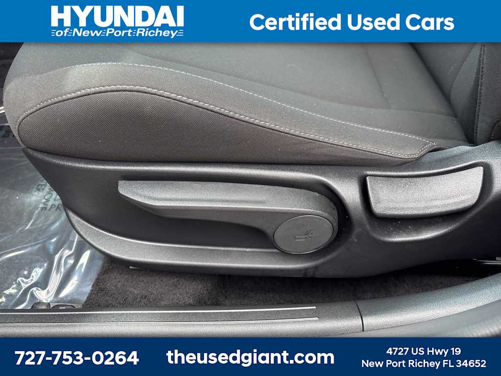 2023 Hyundai Elantra SEL 19