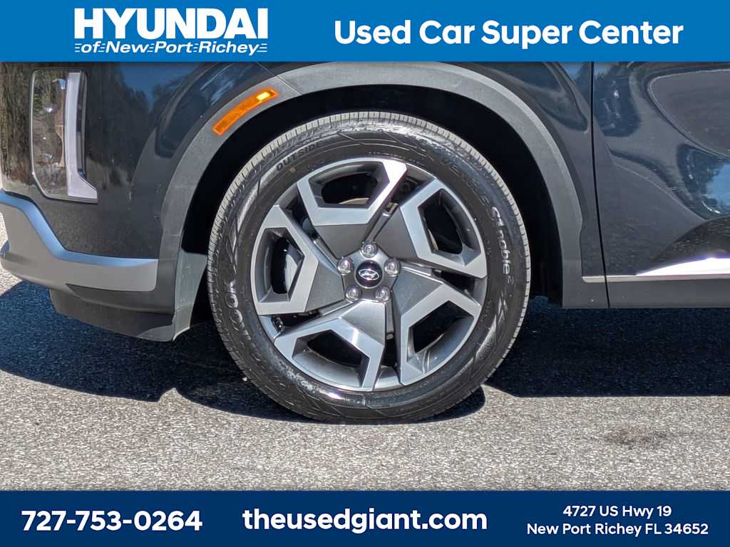 Thumbnail: 2023 Hyundai Palisade - 10