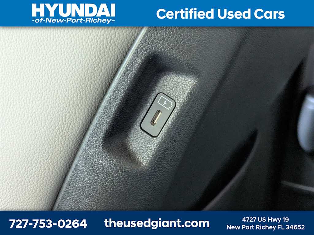 Thumbnail: 2024 Hyundai Santa Fe - 23