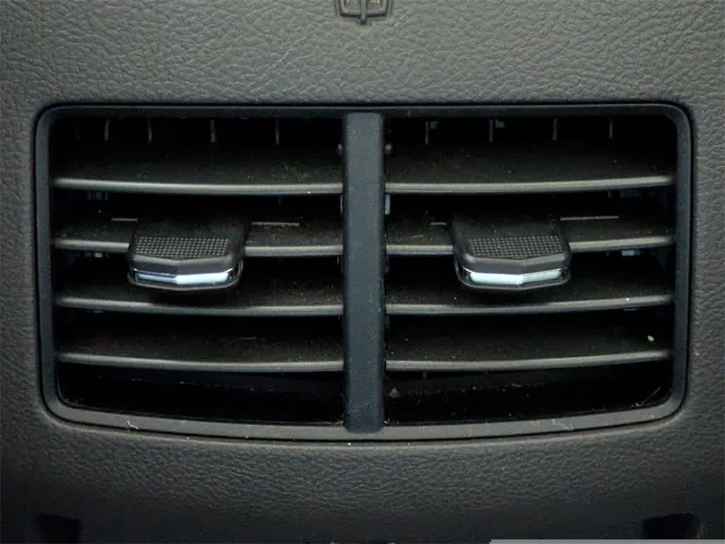 Thumbnail: 2011 Lincoln MKX - 19