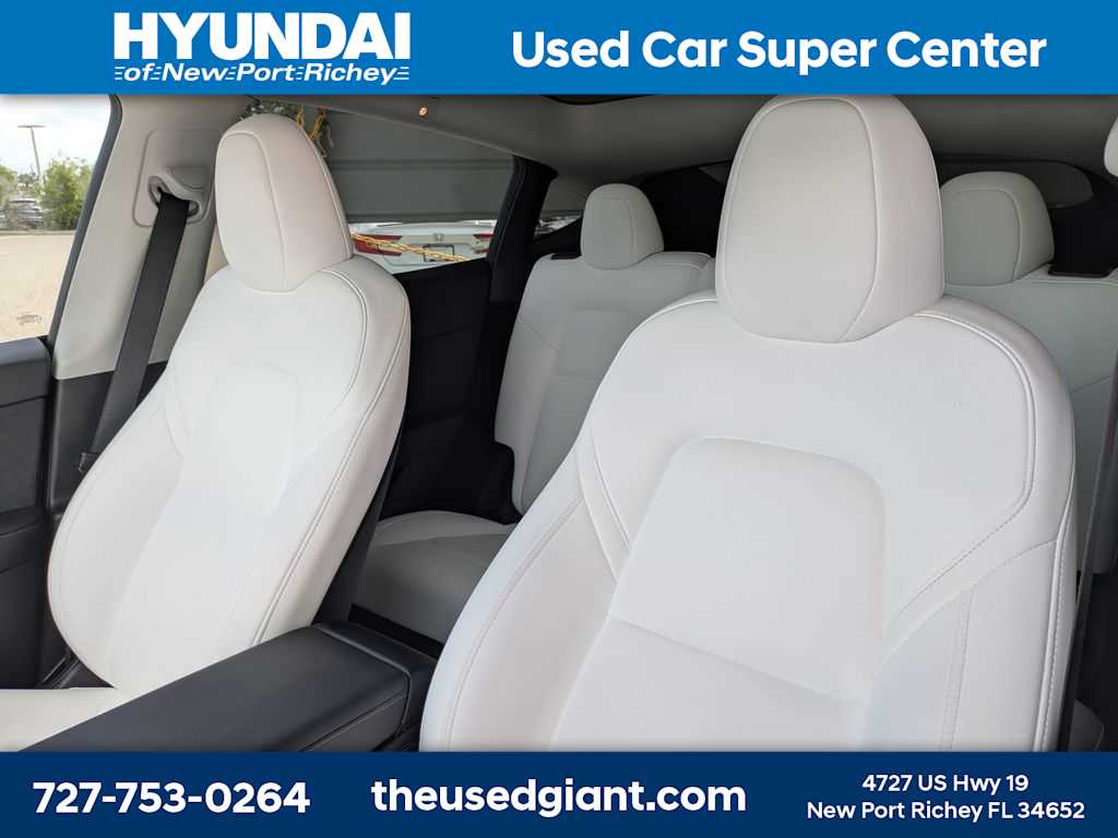 Thumbnail: 2024 Tesla Model Y - 7