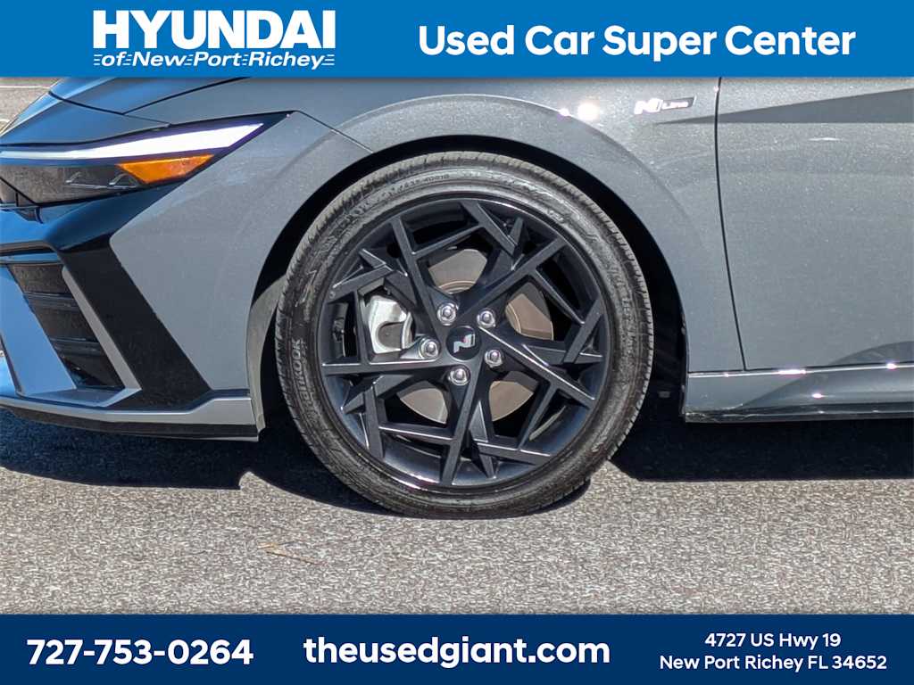 Thumbnail: 2024 Hyundai Elantra - 10