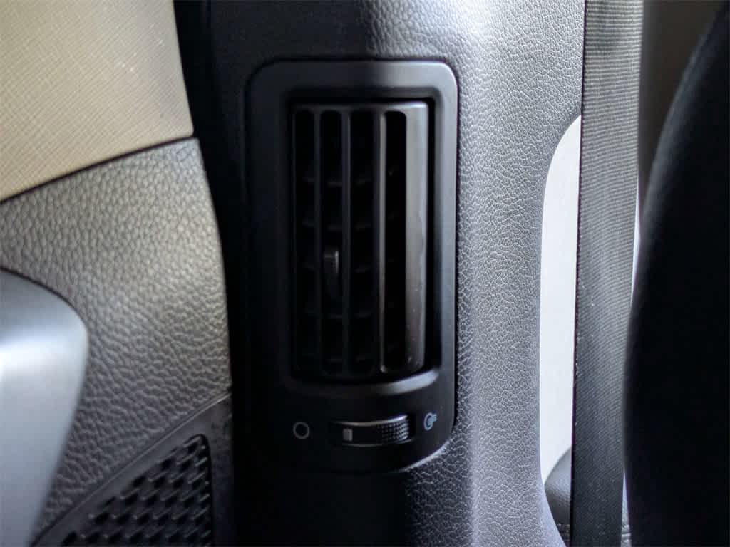 Thumbnail: 2017 Hyundai Santa Fe - 17