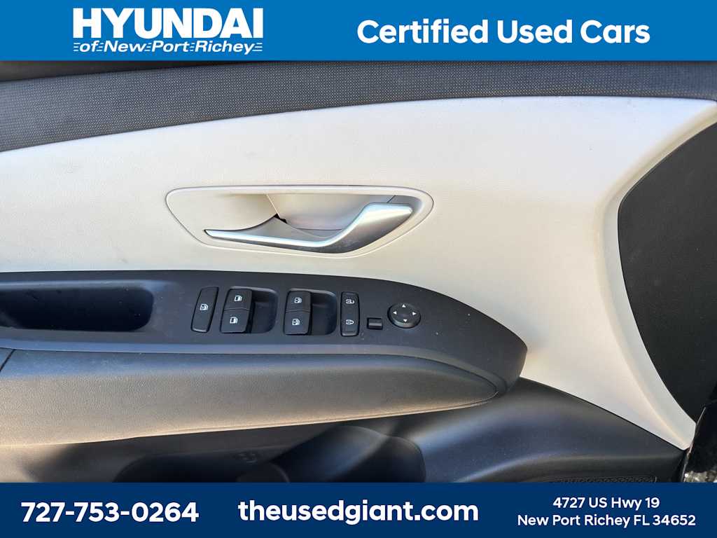 Thumbnail: 2023 Hyundai Tucson - 10