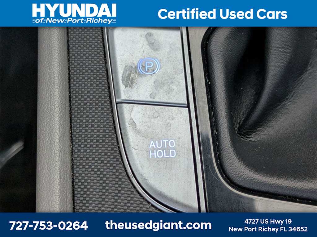 Thumbnail: 2022 Hyundai Elantra - 23