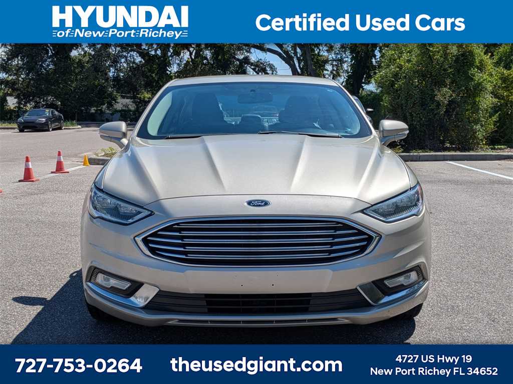 Thumbnail: 2017 Ford Fusion - 8