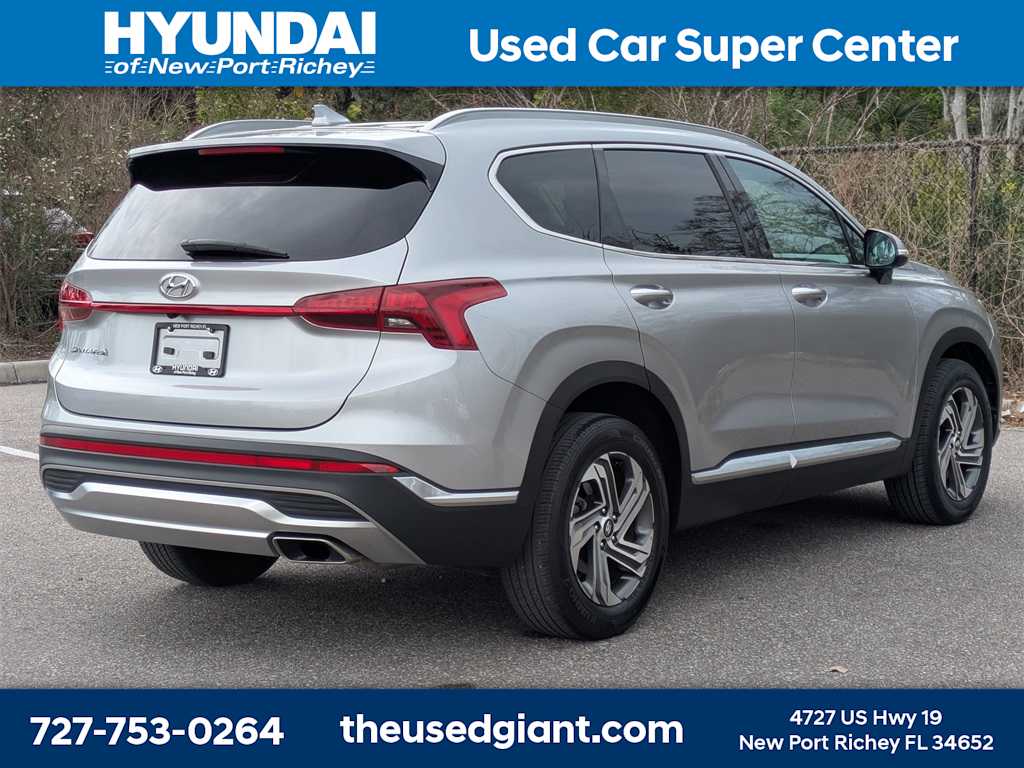 Thumbnail: 2022 Hyundai Santa Fe - 5