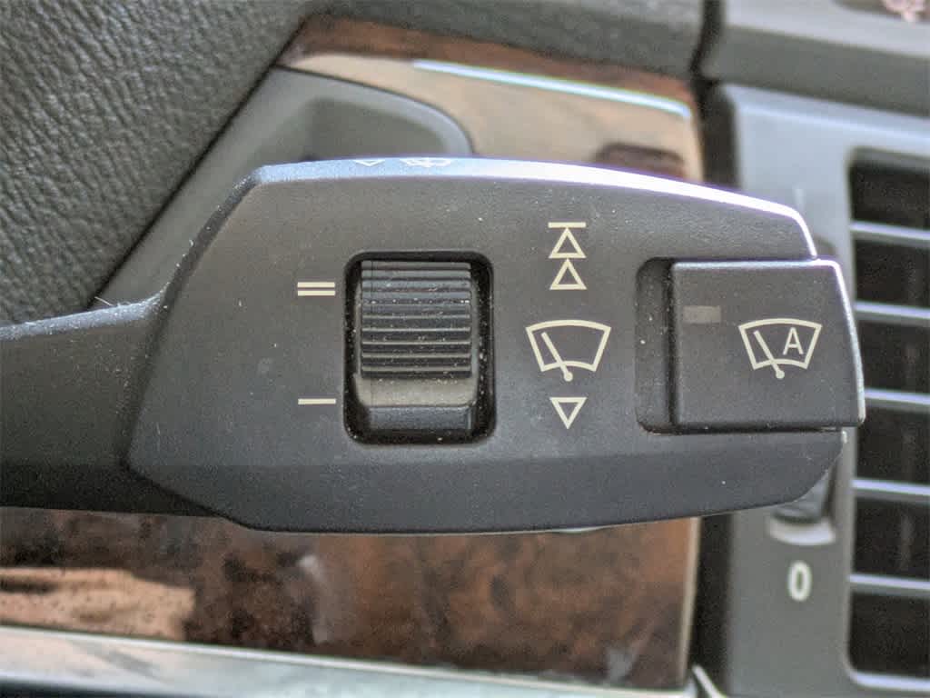 Thumbnail: 2012 BMW X5 - 37