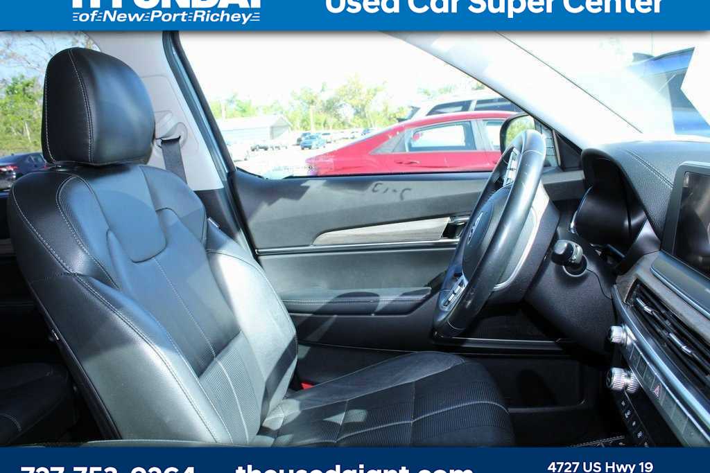 Thumbnail: 2021 Kia Telluride - 8