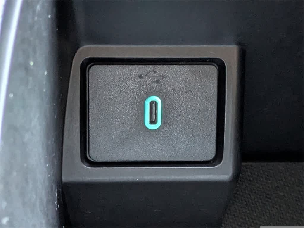 Thumbnail: 2020 Ford Escape - 33