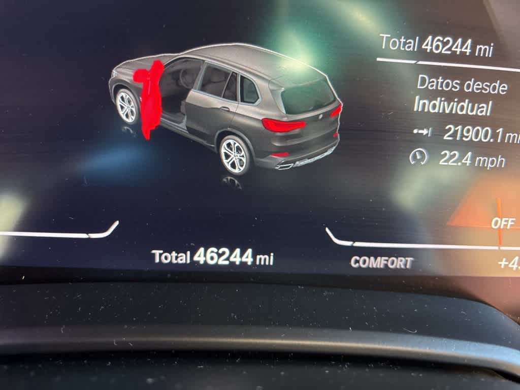 Thumbnail: 2023 BMW X5 - 13