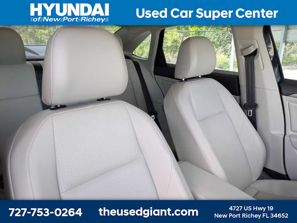 Thumbnail: 2019 Volkswagen Jetta - 6